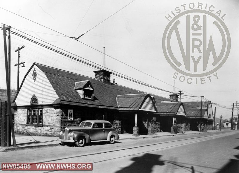 Supplied historical photograph of the Bluefield passenger station